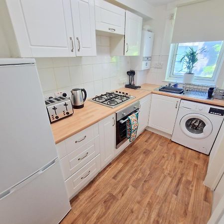 Flat In Battersea, 5 Minutes From Clapham Junction Station Lägenhet London Exteriör bild