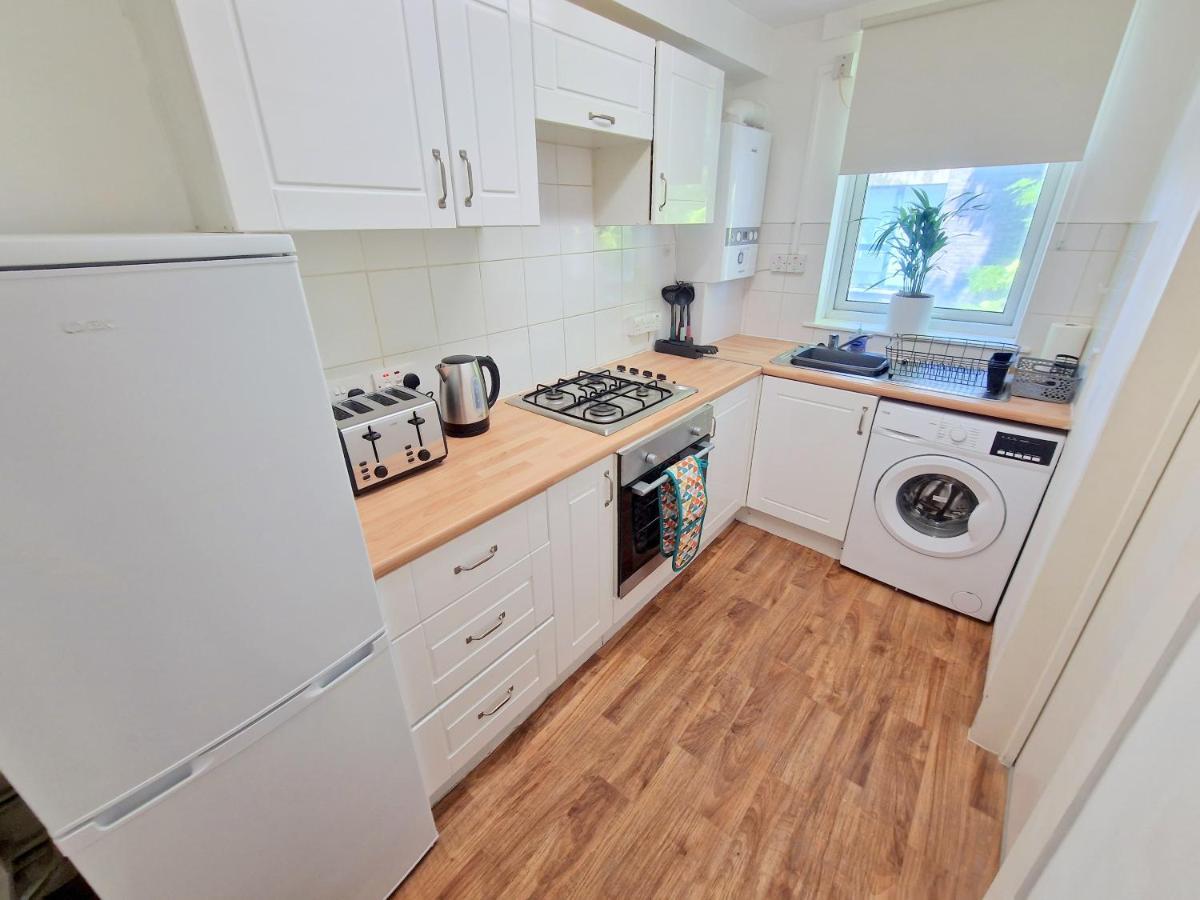 Flat In Battersea, 5 Minutes From Clapham Junction Station Lägenhet London Exteriör bild